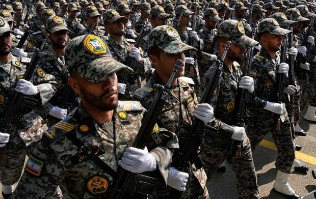 Глава МИД Ирана Аракчи: Иран ожидает сухопутное вторжение США