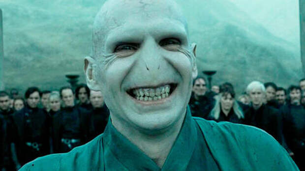 Почему у популярных кинозлодеев Векны, гулей и Волан-де-Морта нет носов?