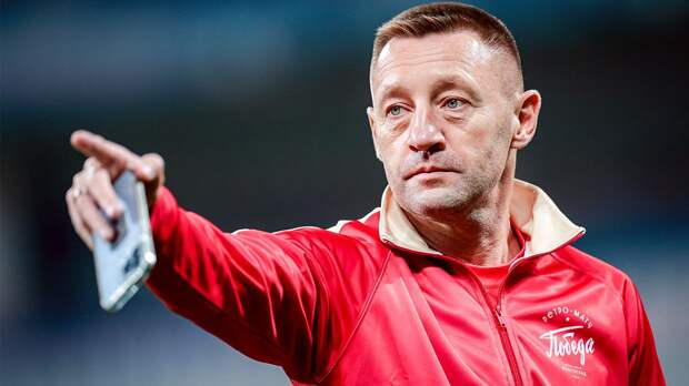 Тихонов: «Тренировать «Спартак»? Через два месяца мне пинком под жопу дадут — и дальше что?»