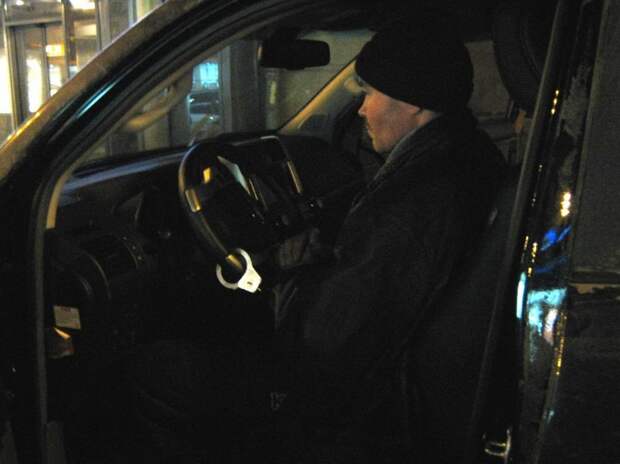 Топ-5 способов угнать автомобиль. "За Рулем" www.zr.ru Фотография Цезарь Сателлит_2