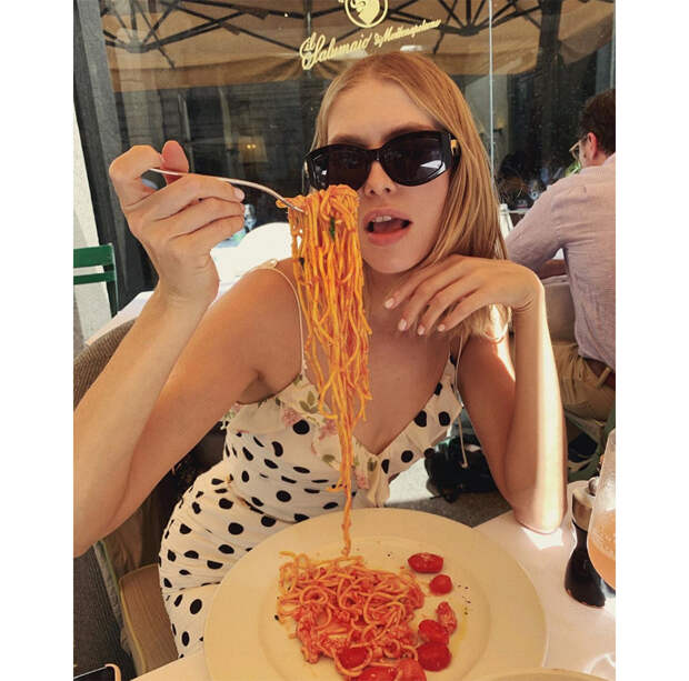 Фото: @lenaperminova