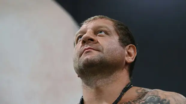 Боец MMA Александр Емельяненко высказался в поддержку Путина