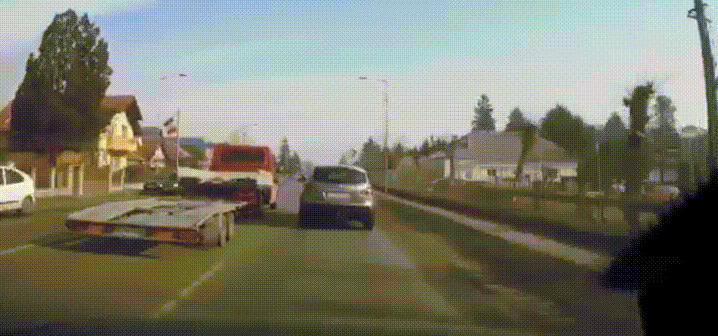 BgIS8.gif