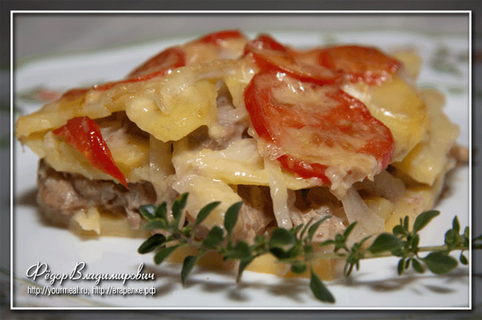 Мясо по французски на сковороде. Мясо по французски с майонезом. Говядина с майонезом в духовке. Мясо в духовке из свинины без майонеза. Мясо по французски без майонеза.